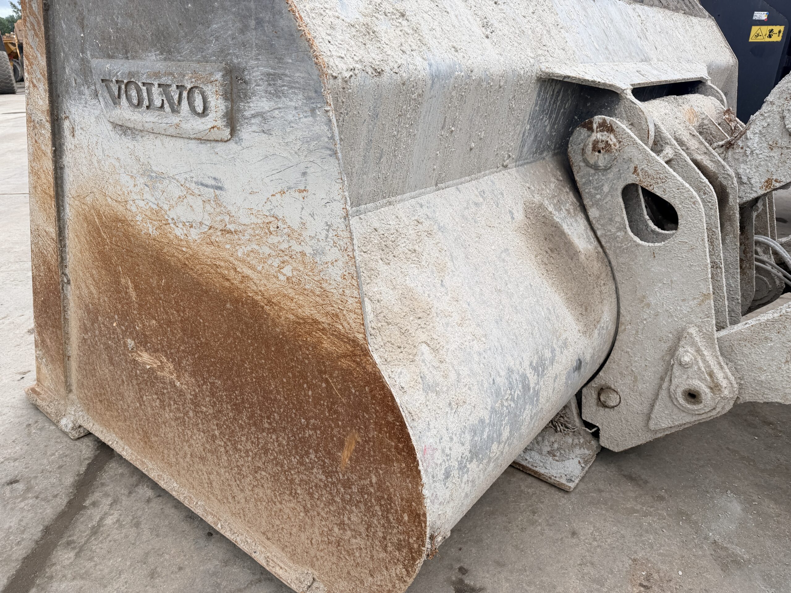 VOLVO L180H