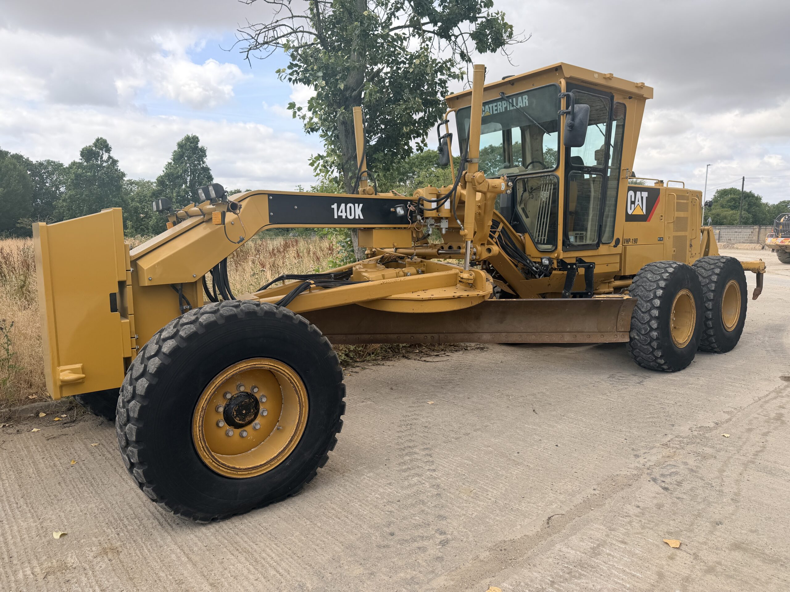 CAT 140K