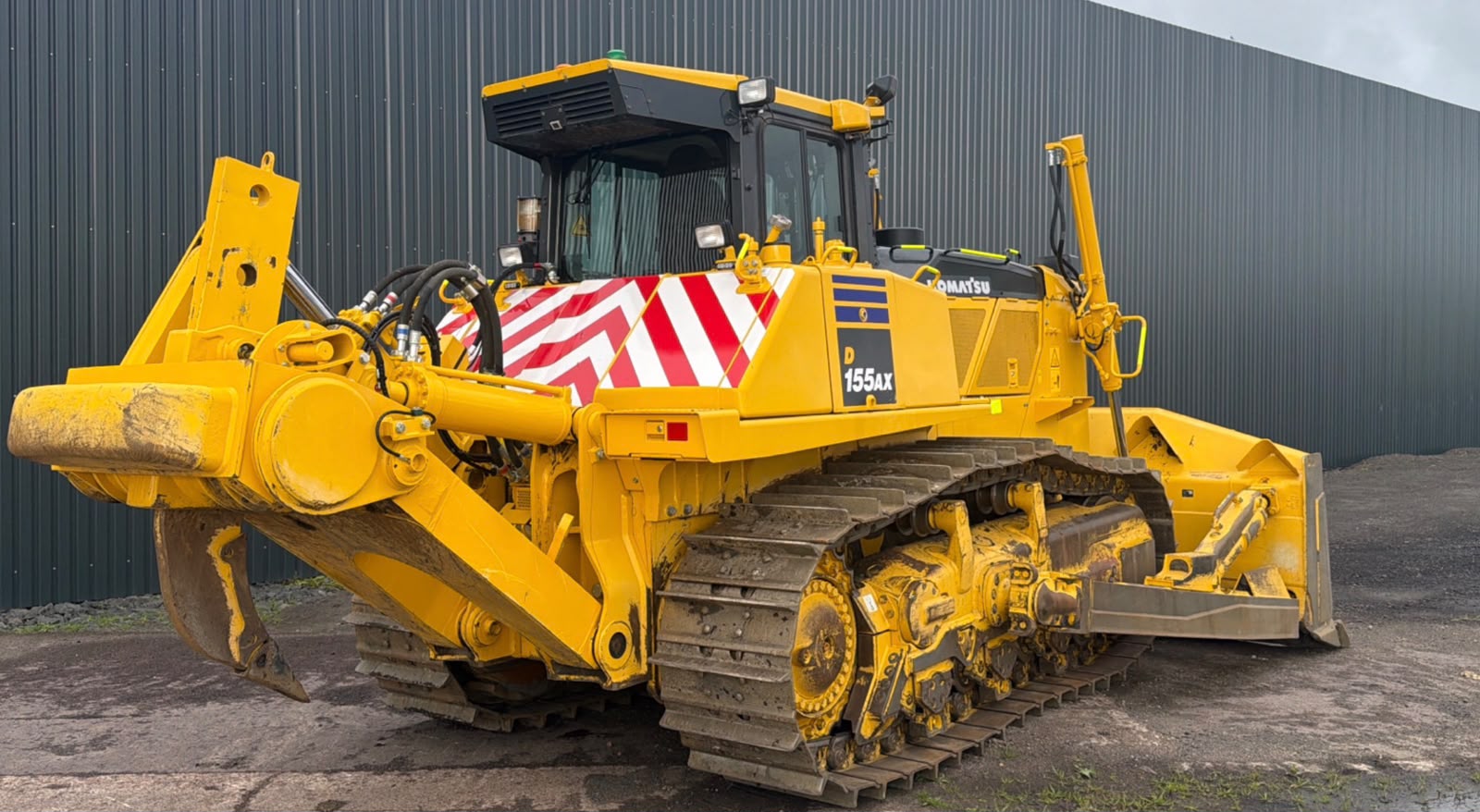 KOMATSU D155AX-8EO